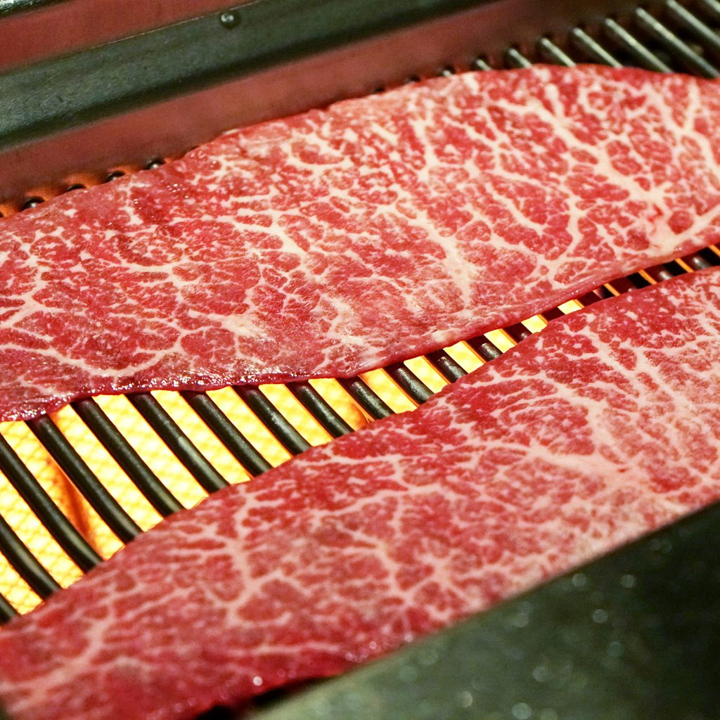 聖蹟桜ケ丘創作焼肉しもふらん黒毛和牛炙りすき焼き(カメノコ)